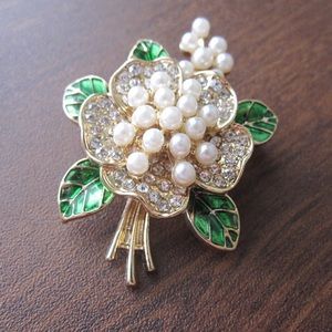 Camellia Flower Bouquet Pearl Brooch Pin Silver GP